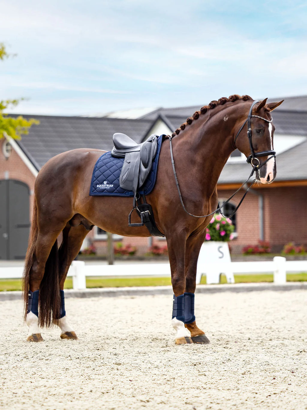 Equestrian Stockholm kouluhuopa Line Midnight Blue