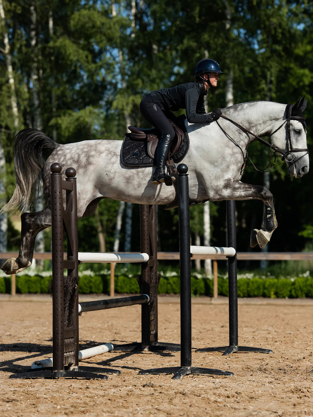 Equestrian Stockholm estehuopa All Black Glimmer